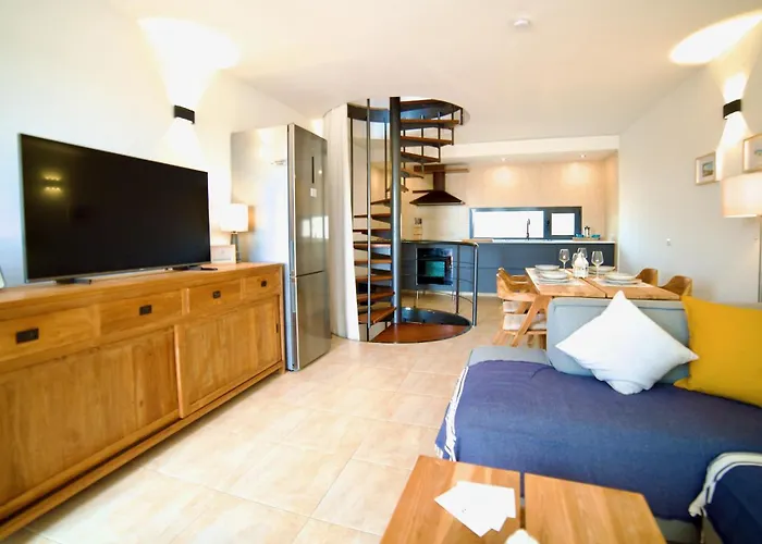 Atlantic Star - No Stress Holidays